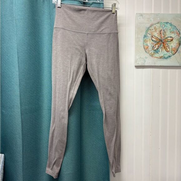 Lululemon Legging High Waist Light Gray Size 8 - Picture 1 of 4